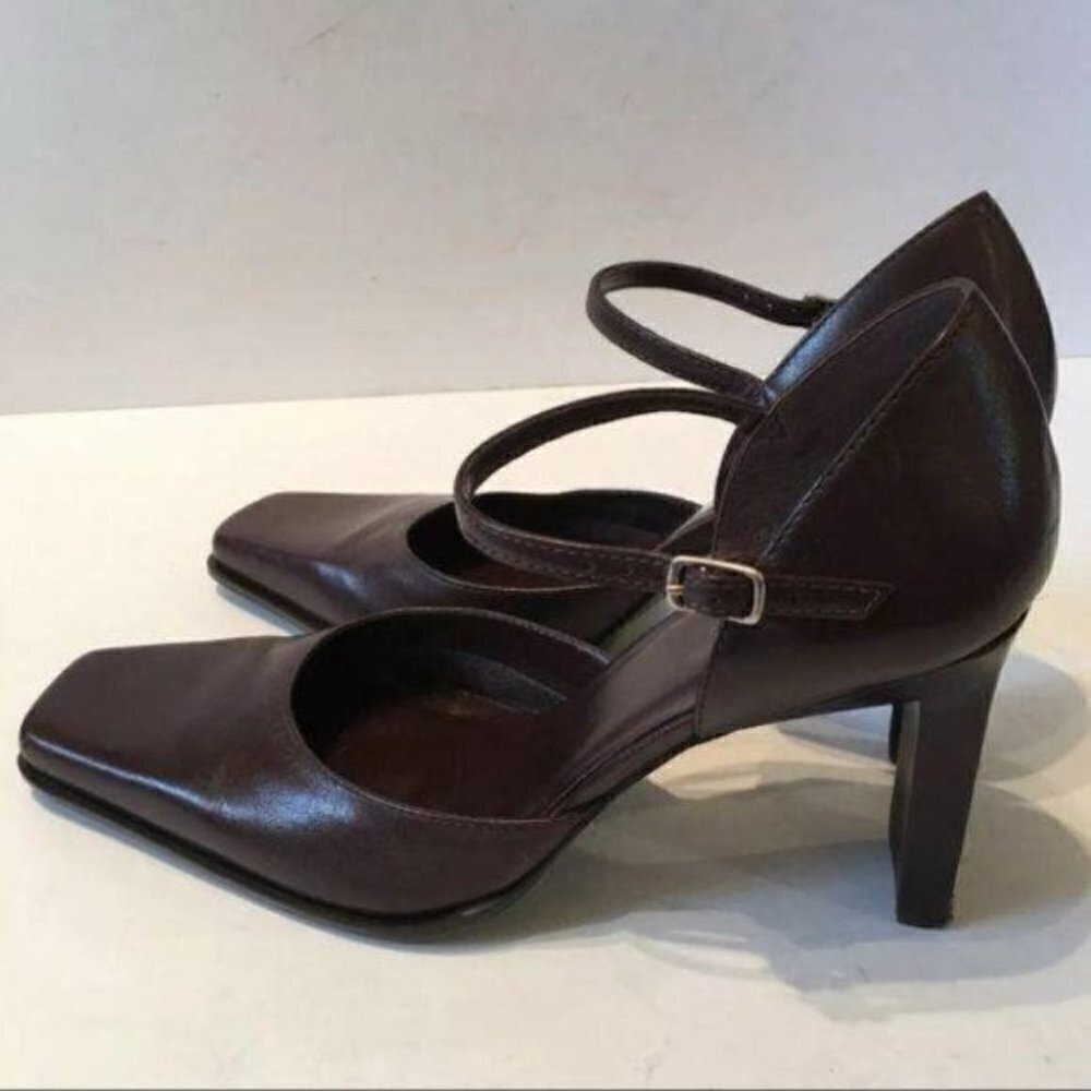 Bakers Heels Size 7 Sully Leather Made In Brazil - Picture 3 of 8